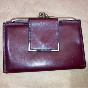 Maroon Di Lido wallet.